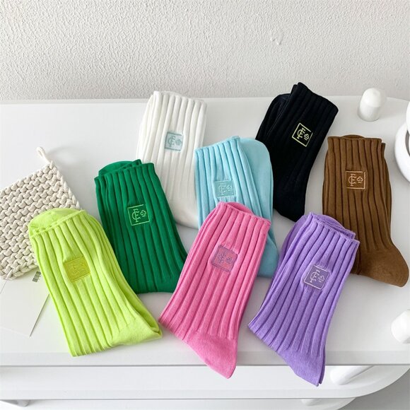 4 pairs colorful socks, green, pink, purple and white - Picture 1 of 9